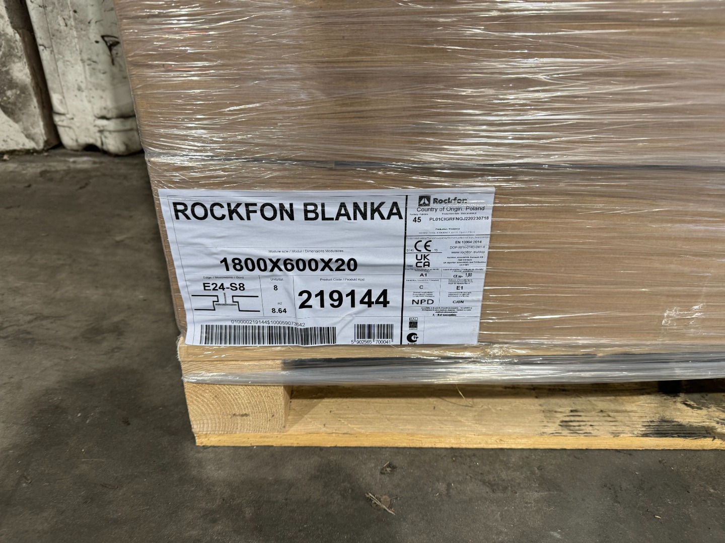 Rockfon Blanka 20mmx600x1800 E24 (8) - NEW